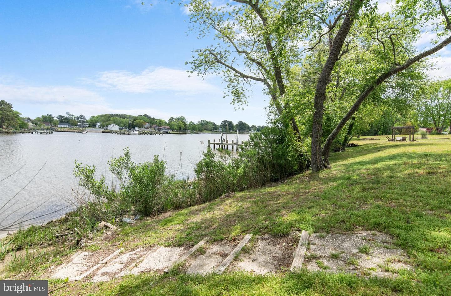 6011 Sunnyside Court photo 43
