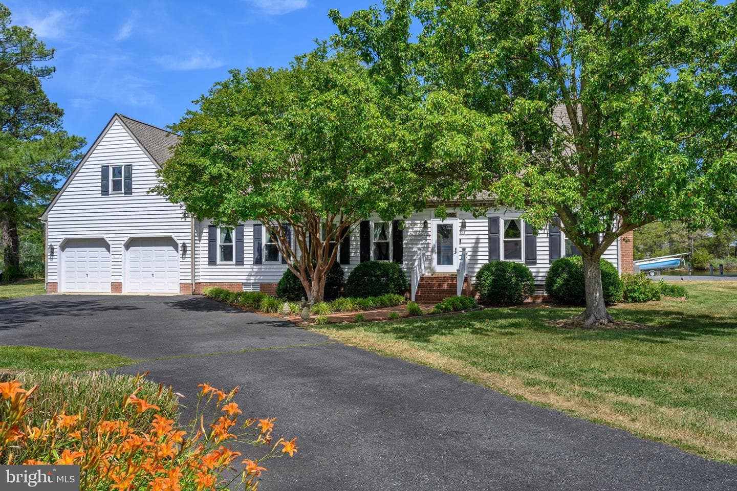 4712 Steamboat Road, Woolford