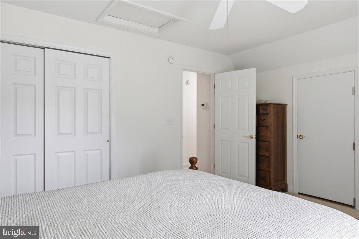1007 Hambrooks Avenue photo 21