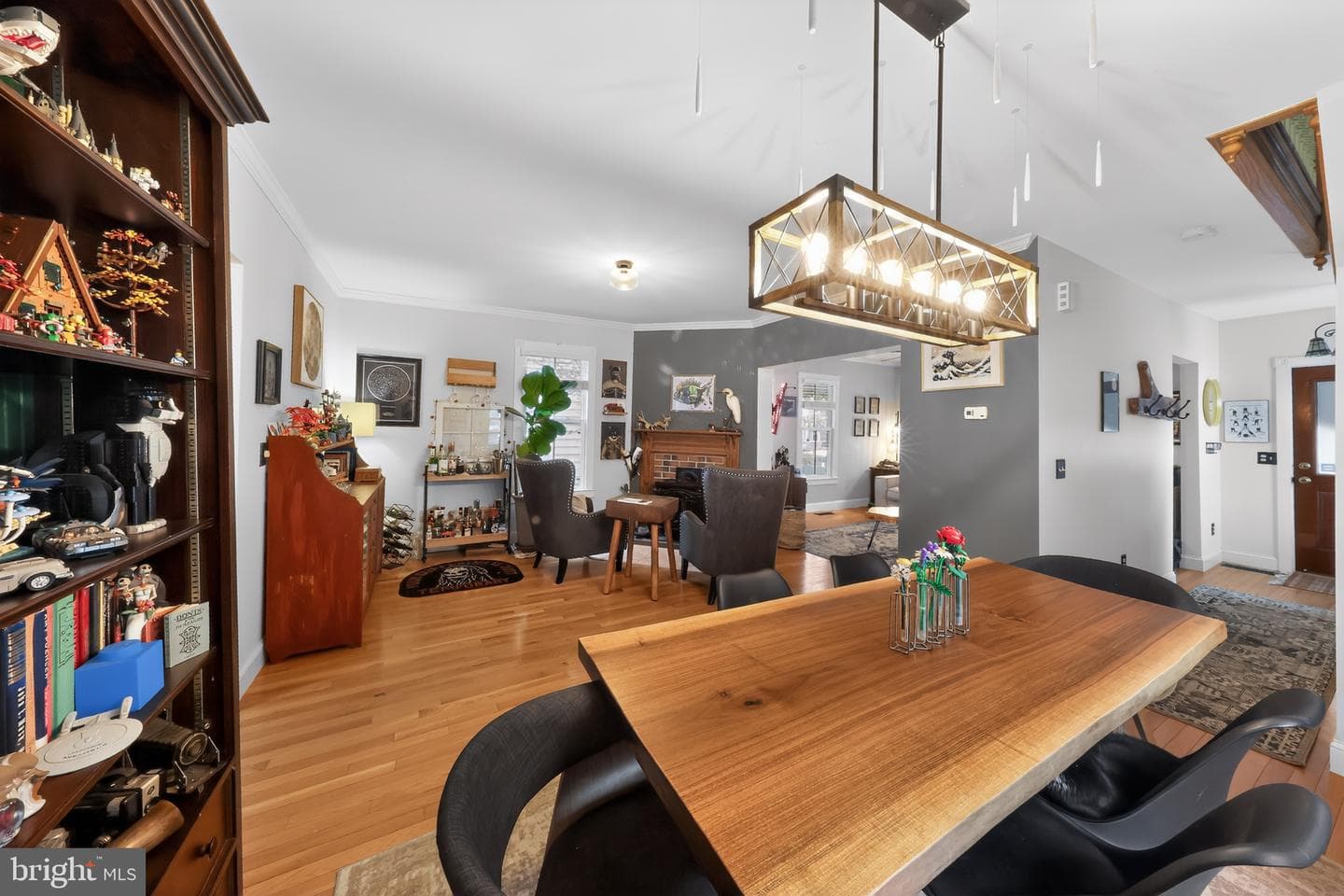 113 Willis St photo 12