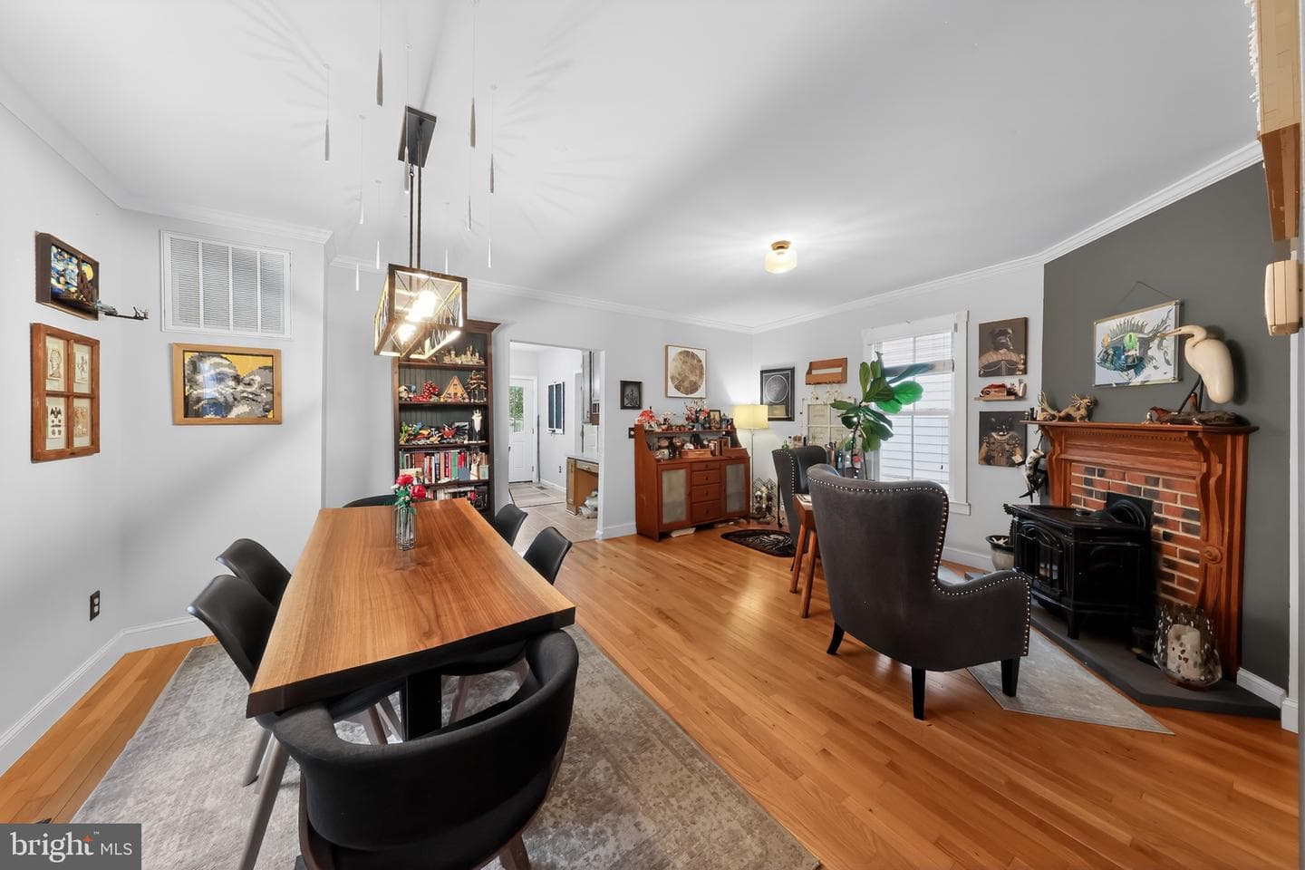 113 Willis St photo 13