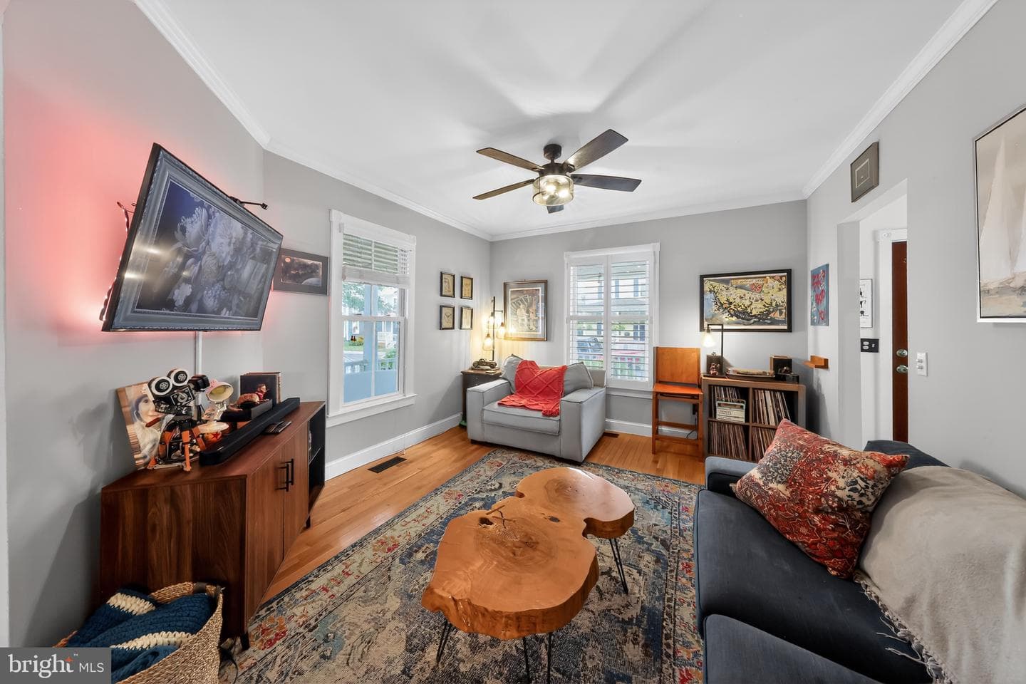 113 Willis St photo 4