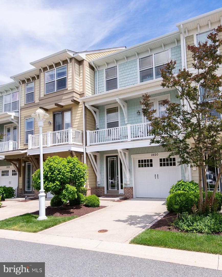 2820 Persimmon Place #b4, Cambridge