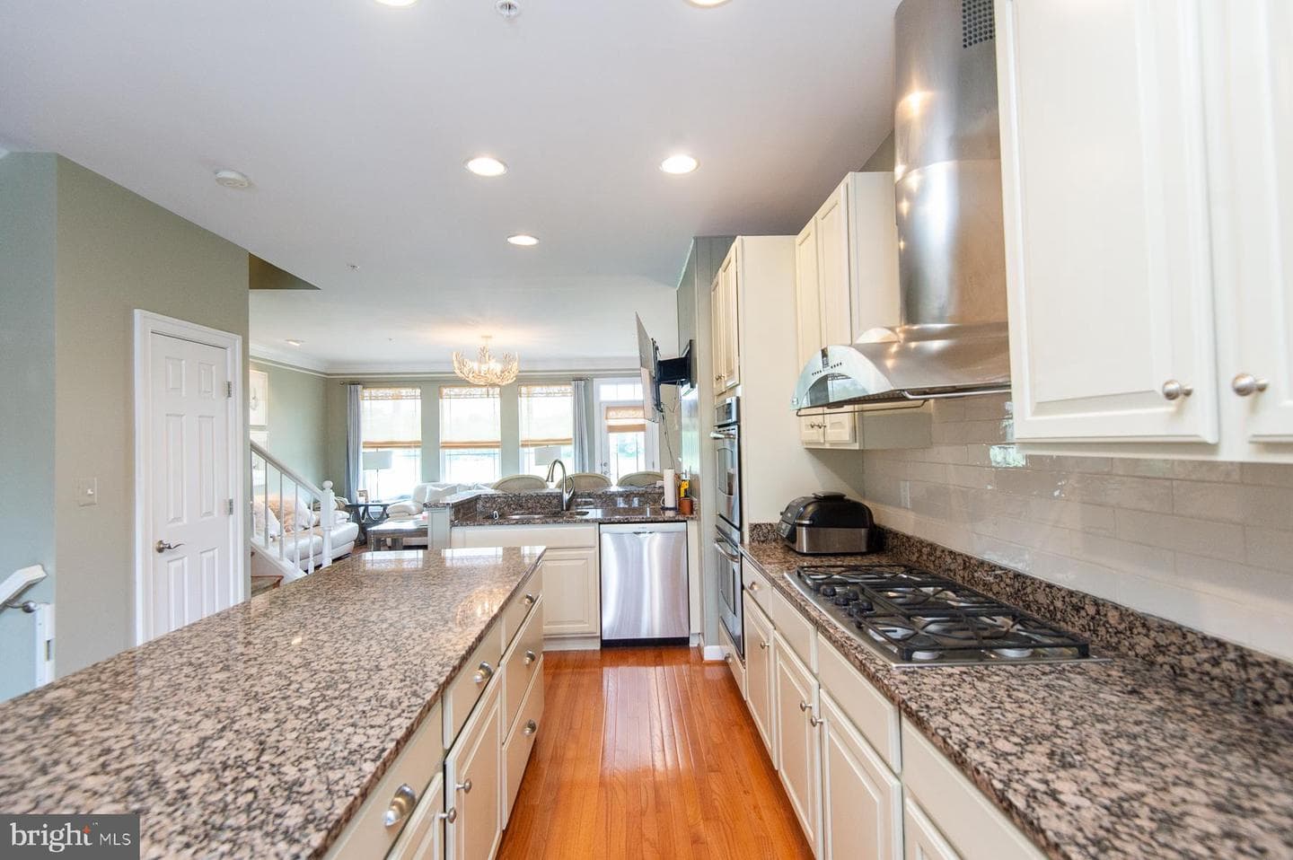 2820 Persimmon Place #b4 photo 10