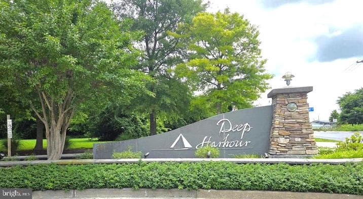 301 Shipyard Drive #59, Cambridge