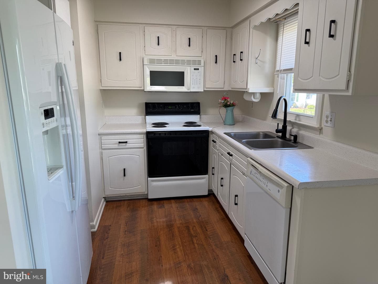 9 Merryweather Drive photo 16