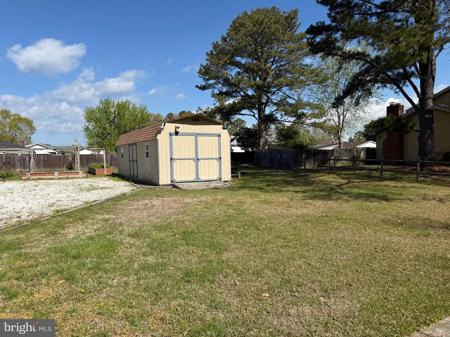 9 Merryweather Drive photo 42