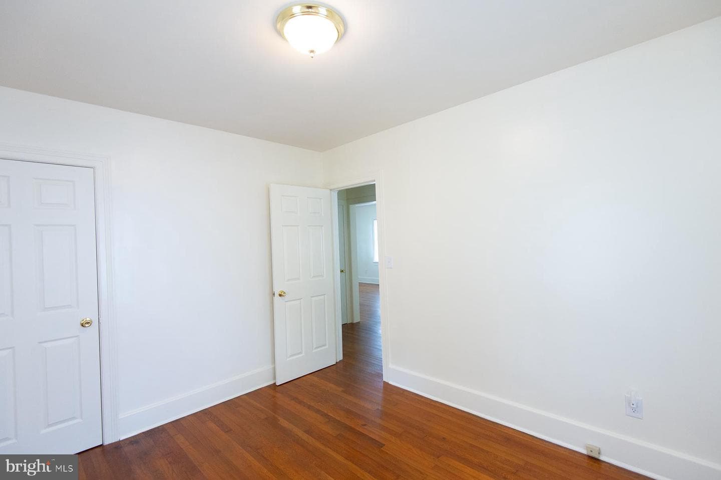 406 Shepherd Avenue photo 14