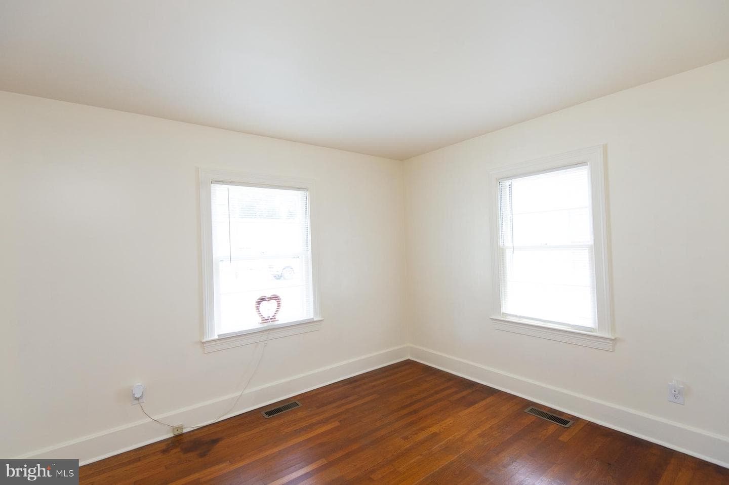 406 Shepherd Avenue photo 16
