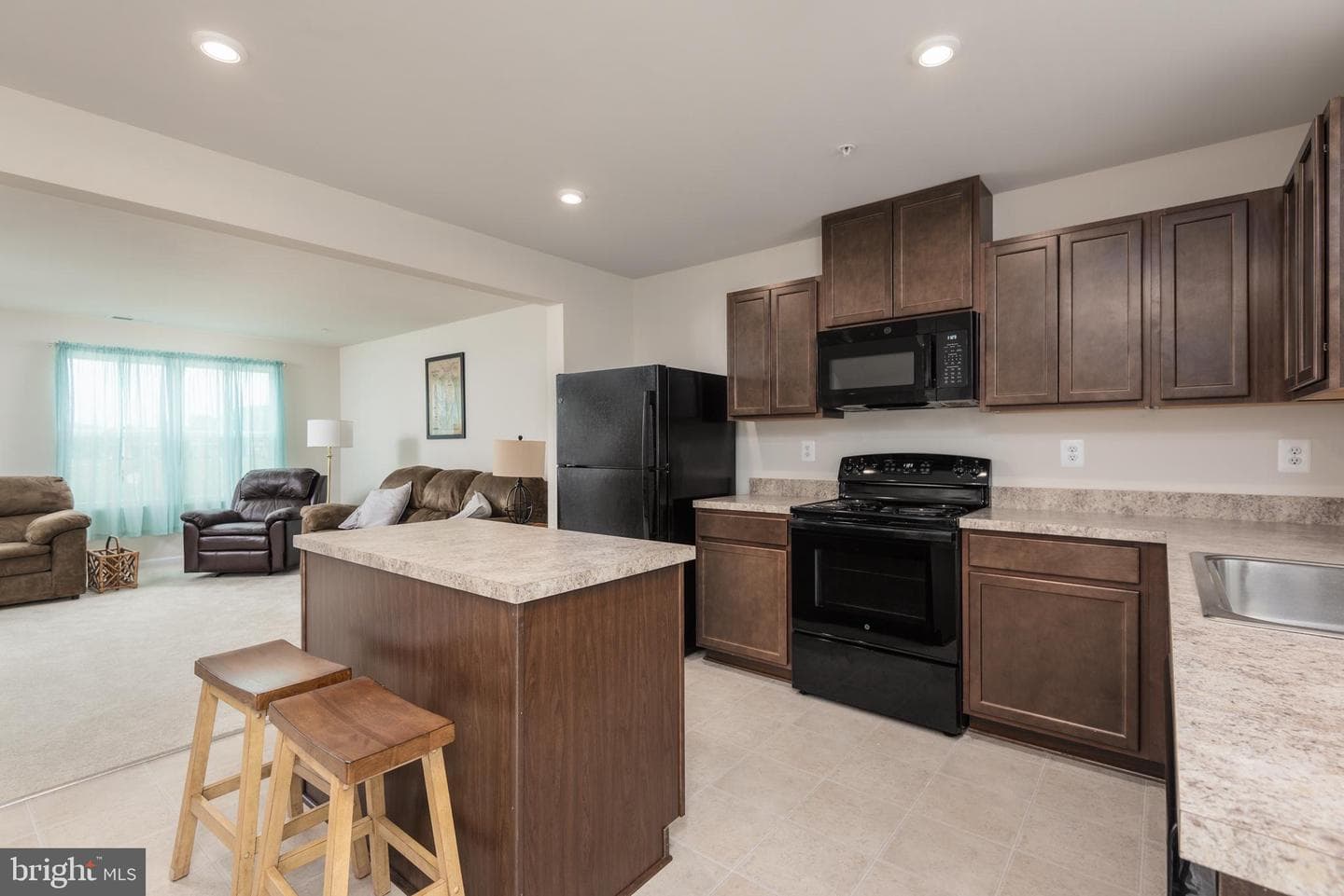 311 Yellow Bill Ln photo 15