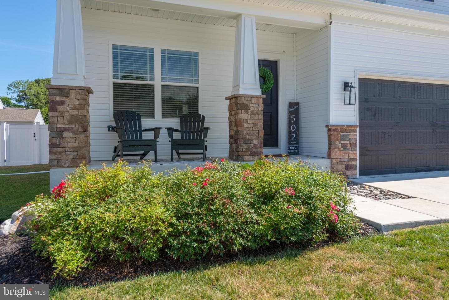 502 Regulator Drive S photo 3