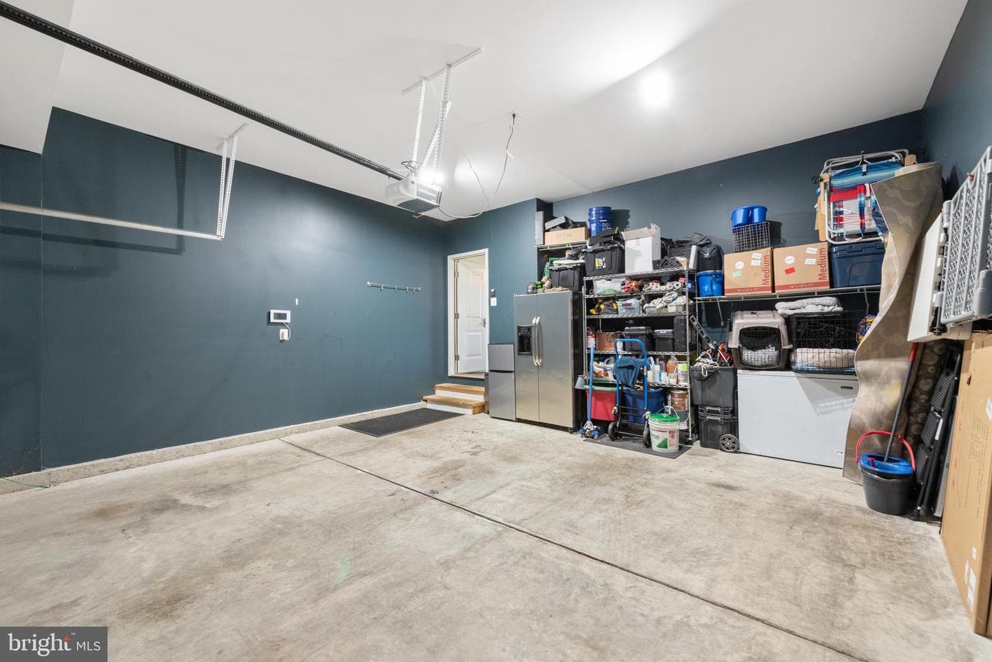 502 Regulator Drive S photo 34