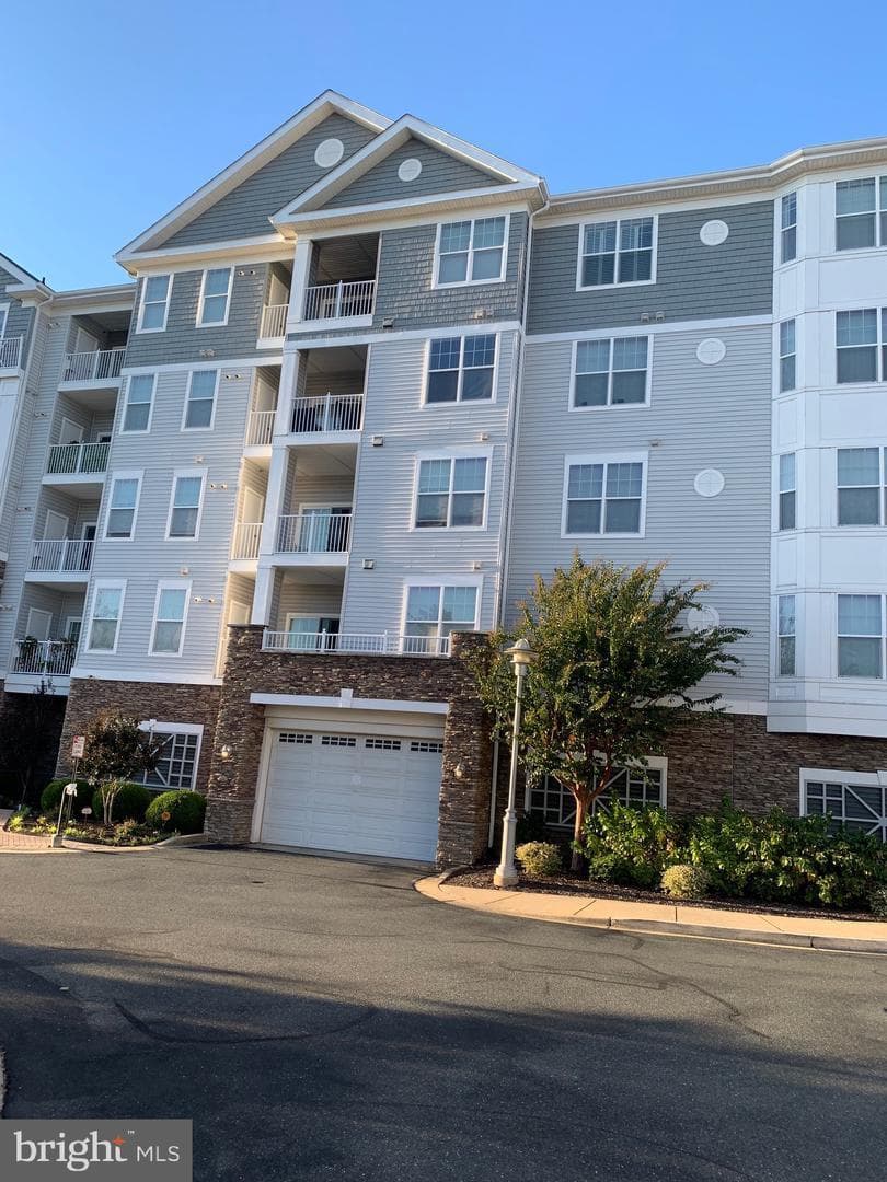 900 Marshy Cove #401, Cambridge