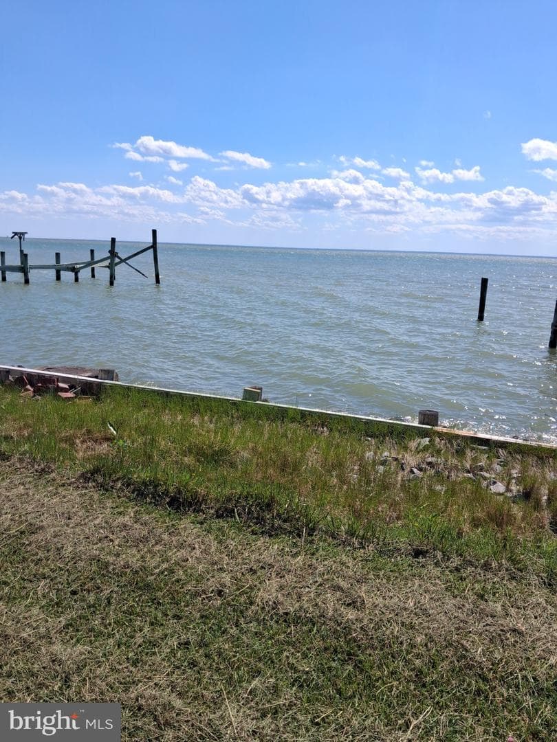 1230 Horse Point Road, Fishing Creek