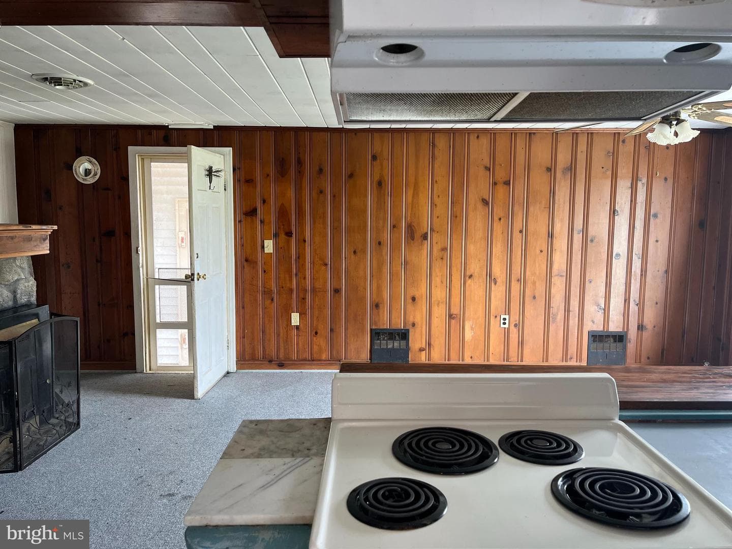 3240 Robbins Road photo 11
