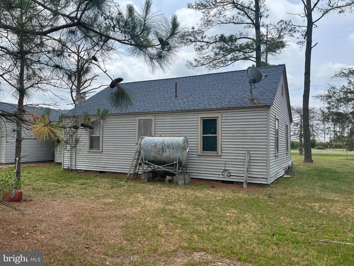 3240 Robbins Road photo 16