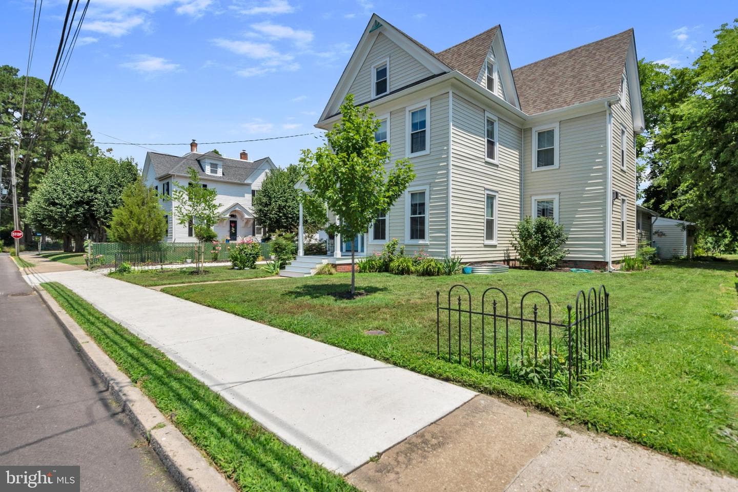 1109 Locust Street photo 62