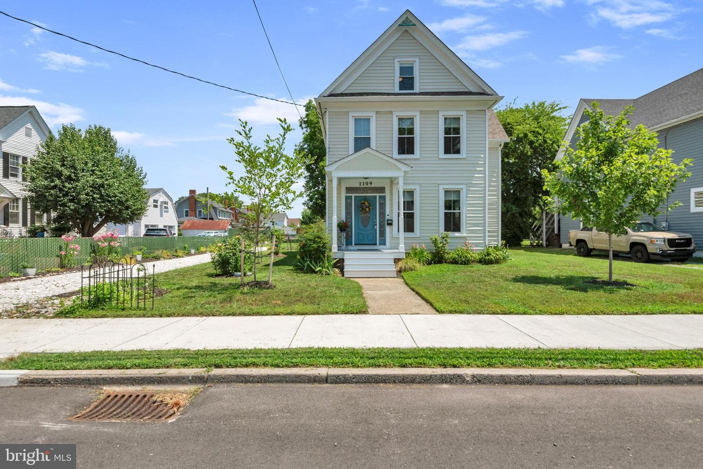 1109 Locust Street photo 8