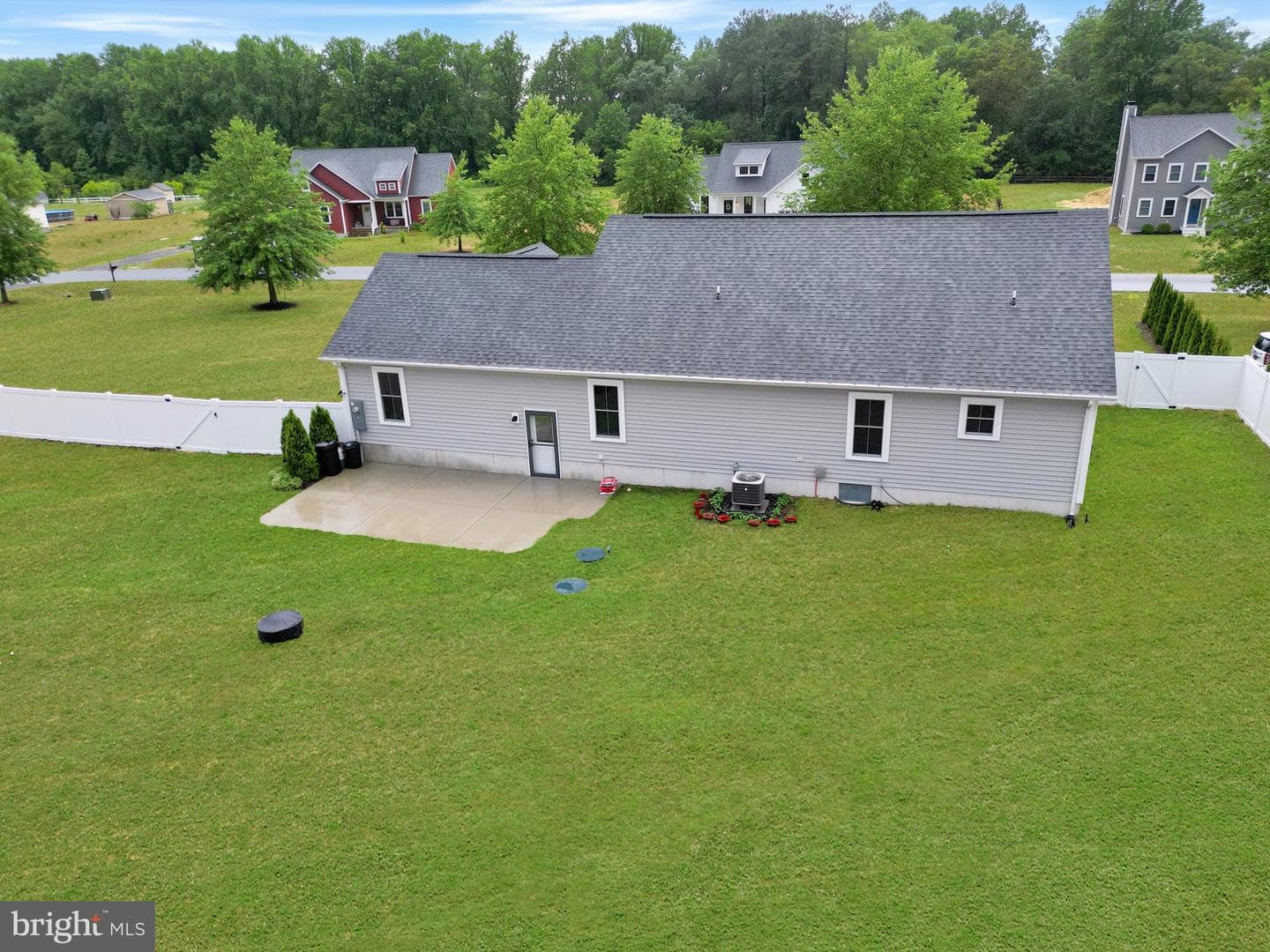 6236 Solomons Circle photo 27