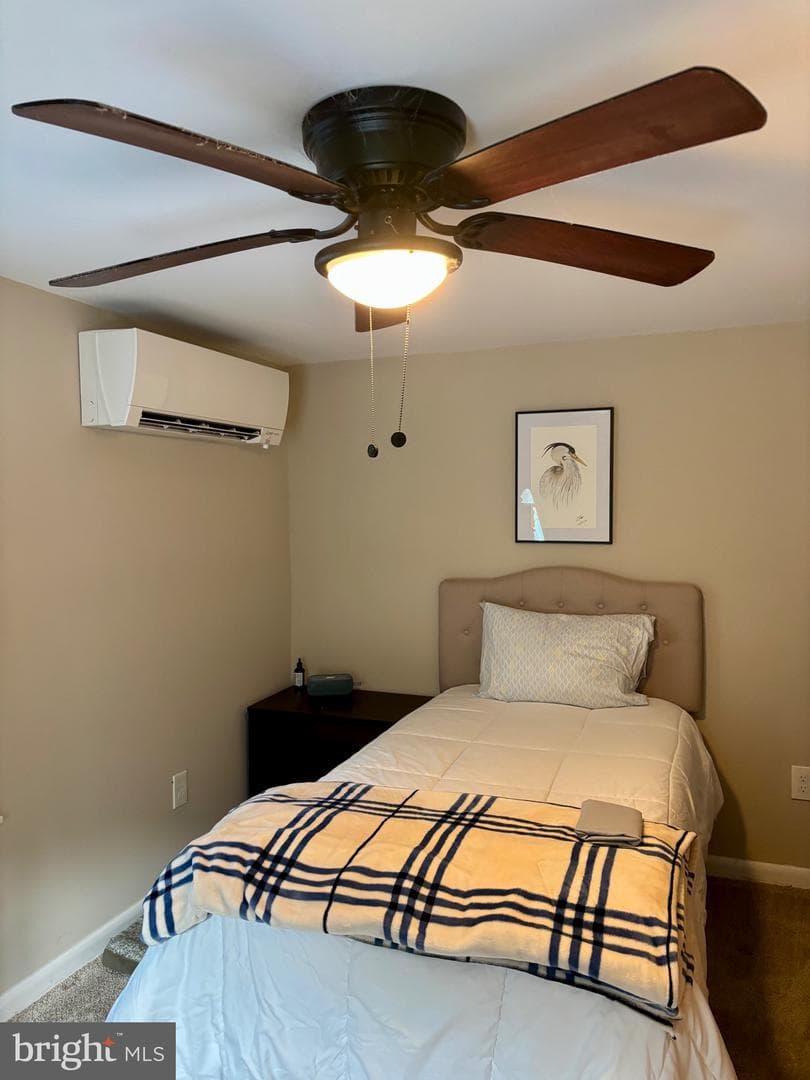 1610 Hudson Road photo 15