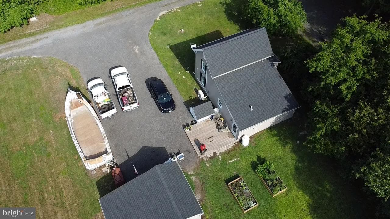 1610 Hudson Road photo 4