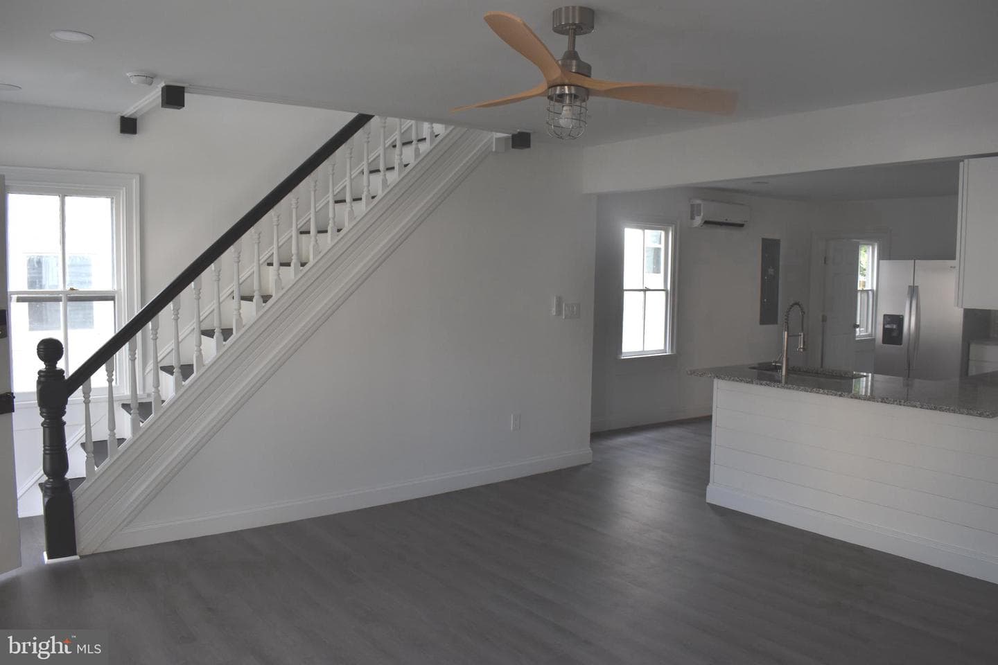 207 Willis Street photo 15