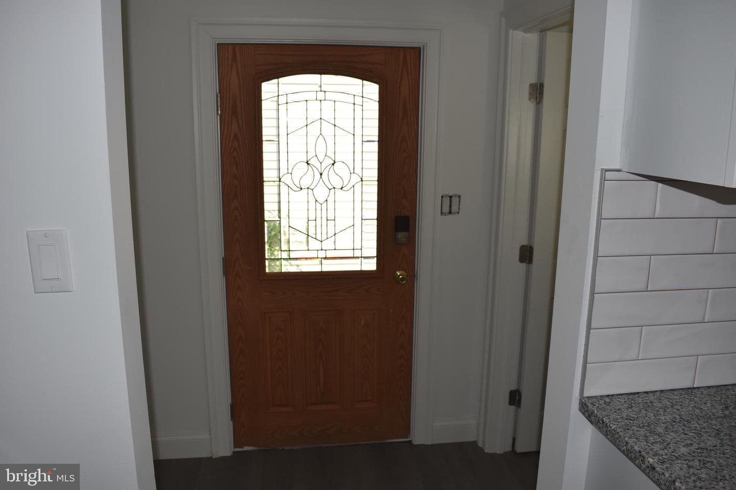 207 Willis Street photo 18