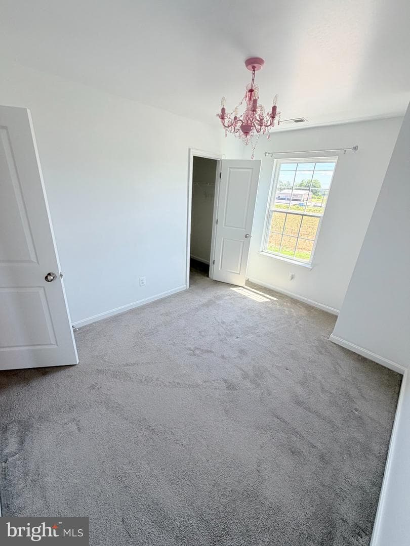 300 Shepherd Avenue photo 37