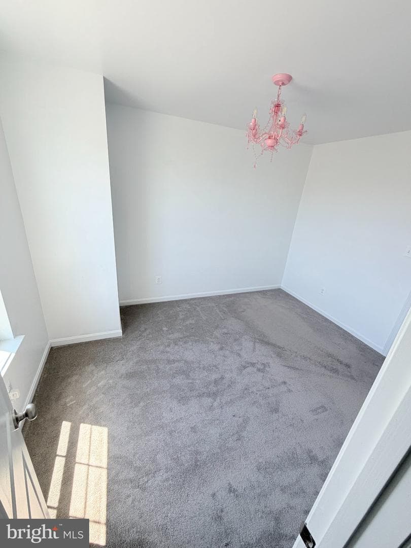 300 Shepherd Avenue photo 38