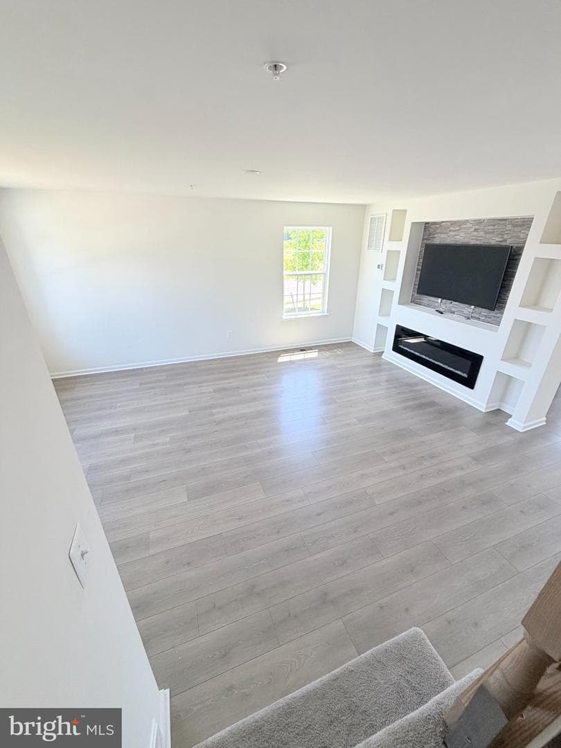 300 Shepherd Avenue photo 44