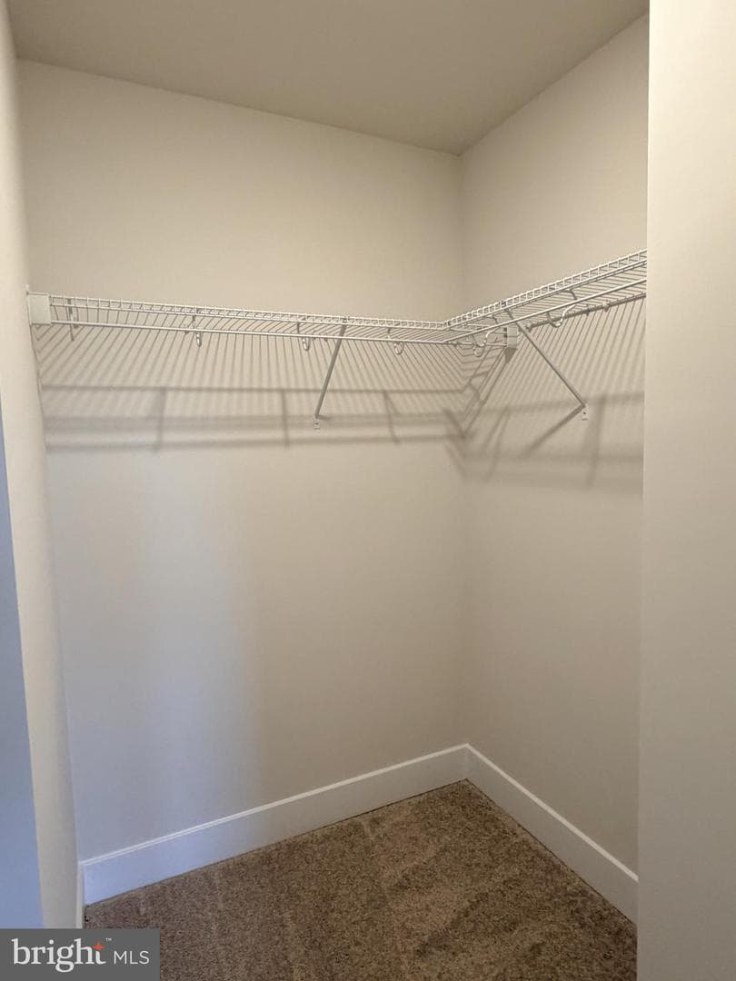 2185 Winterberry Lane photo 9