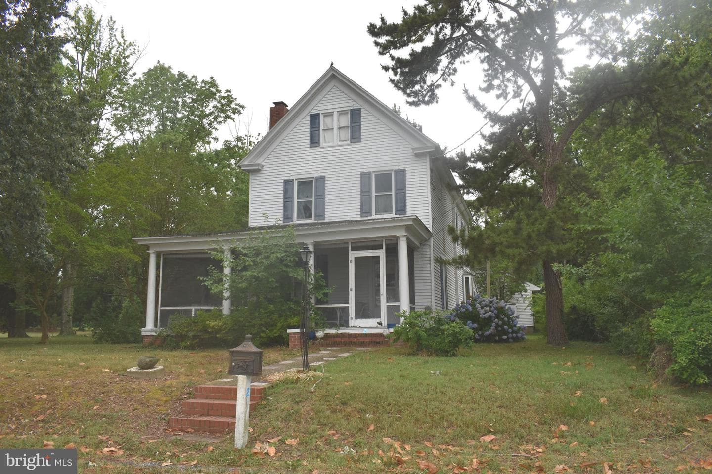 2 Bellevue Avenue photo 2