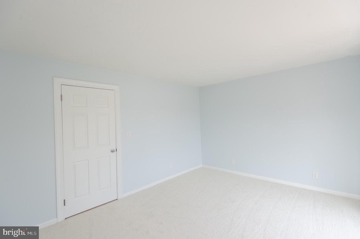 312 Cambridge Landing #312b photo 16