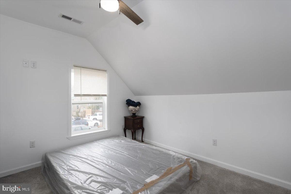 728 Race Street photo 9