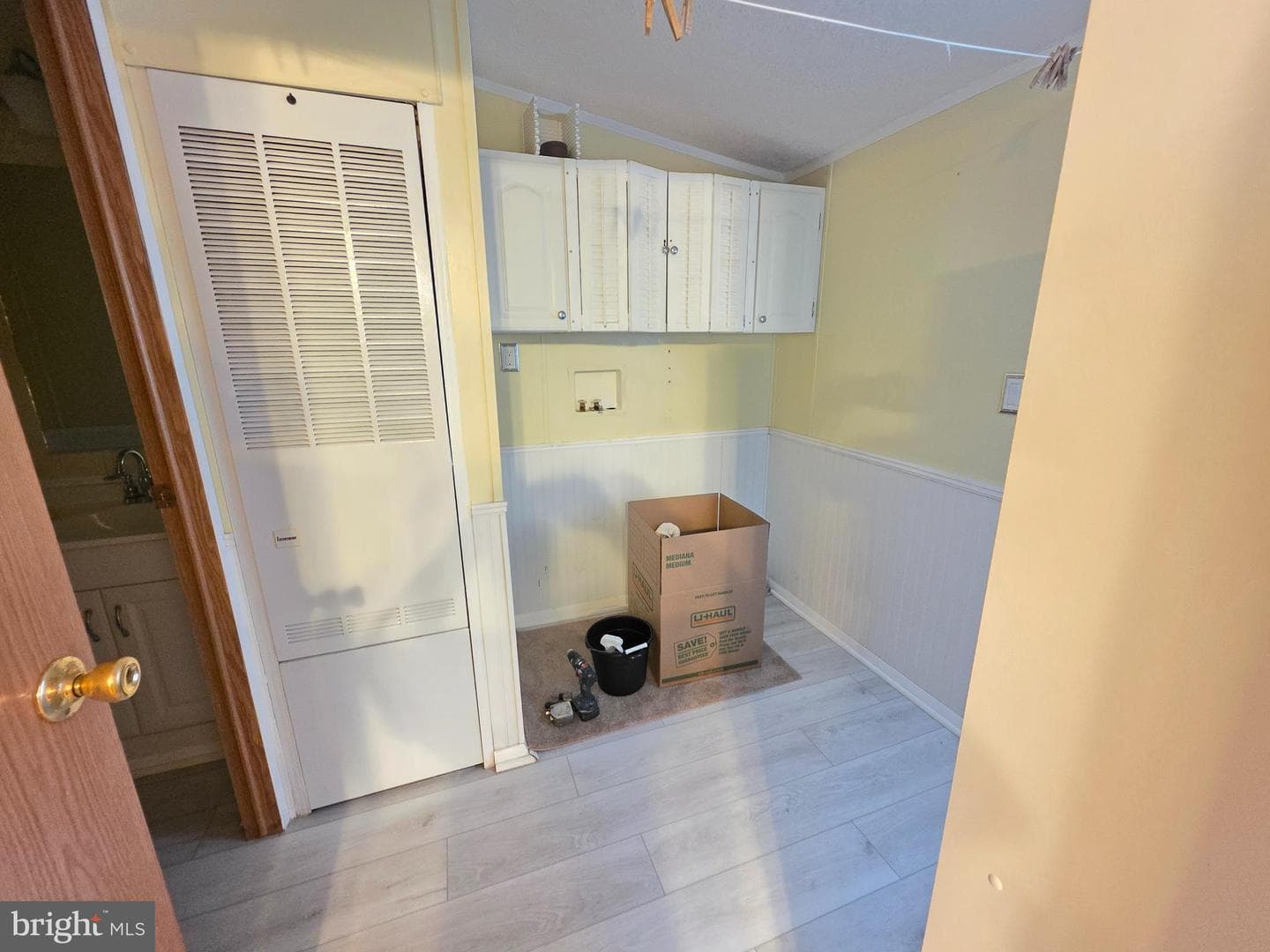 6315 E New Market Ellwood Road photo 17