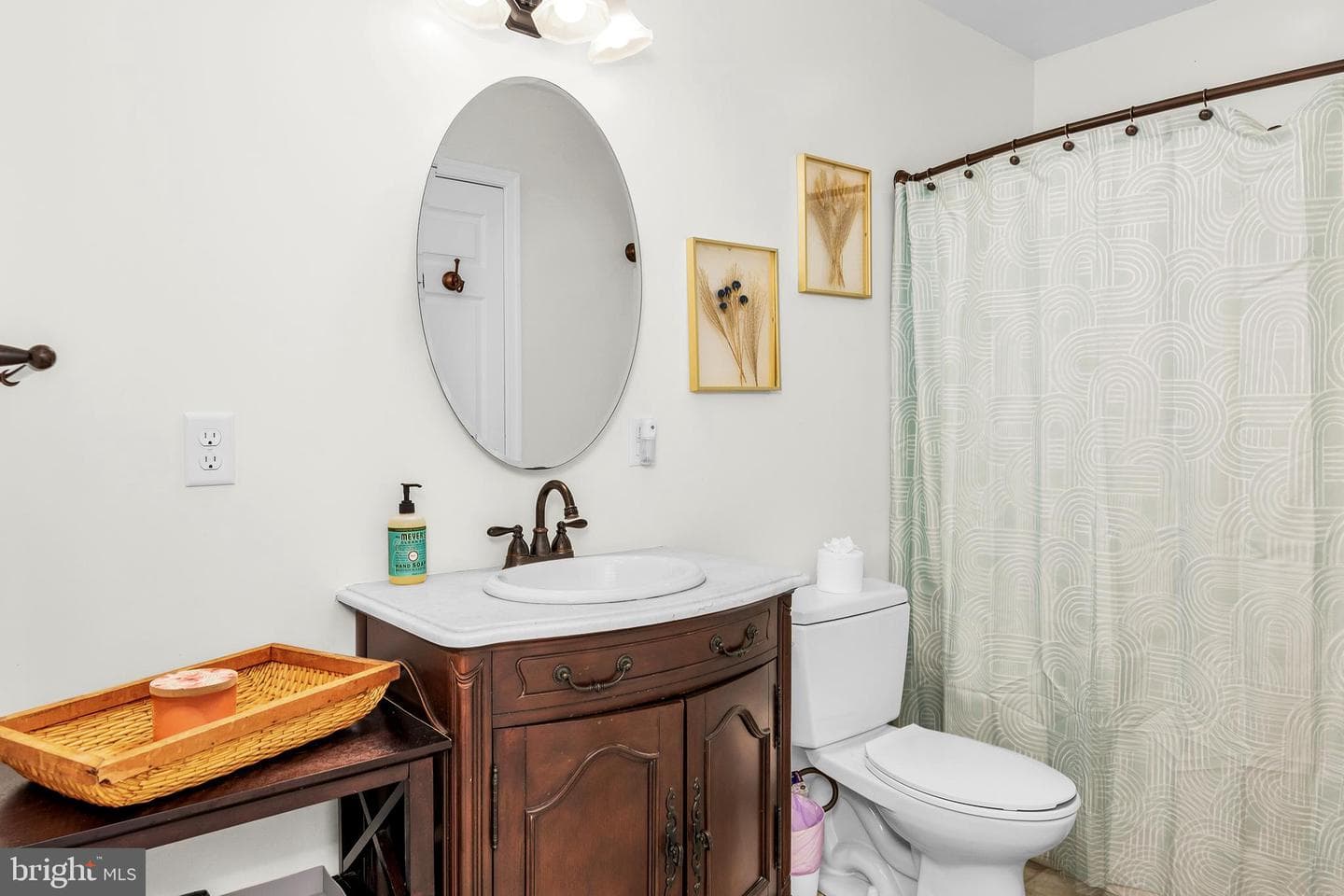 915 Hudson Road photo 21