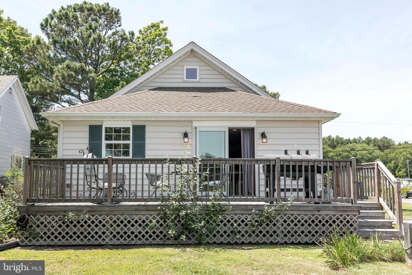 915 Hudson Road photo 38