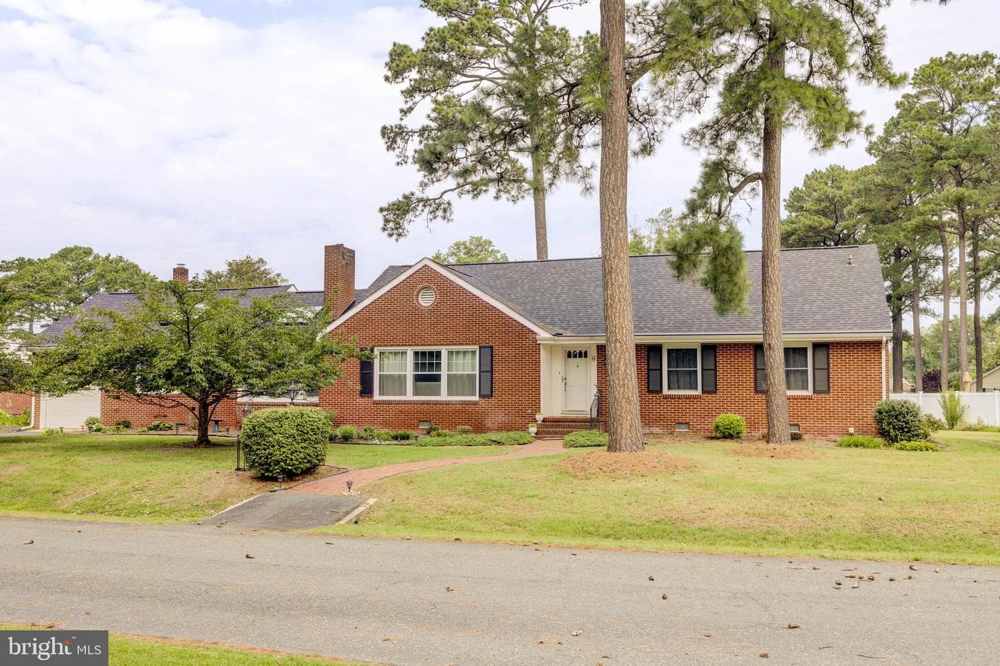 9 Algonquin Road, Cambridge