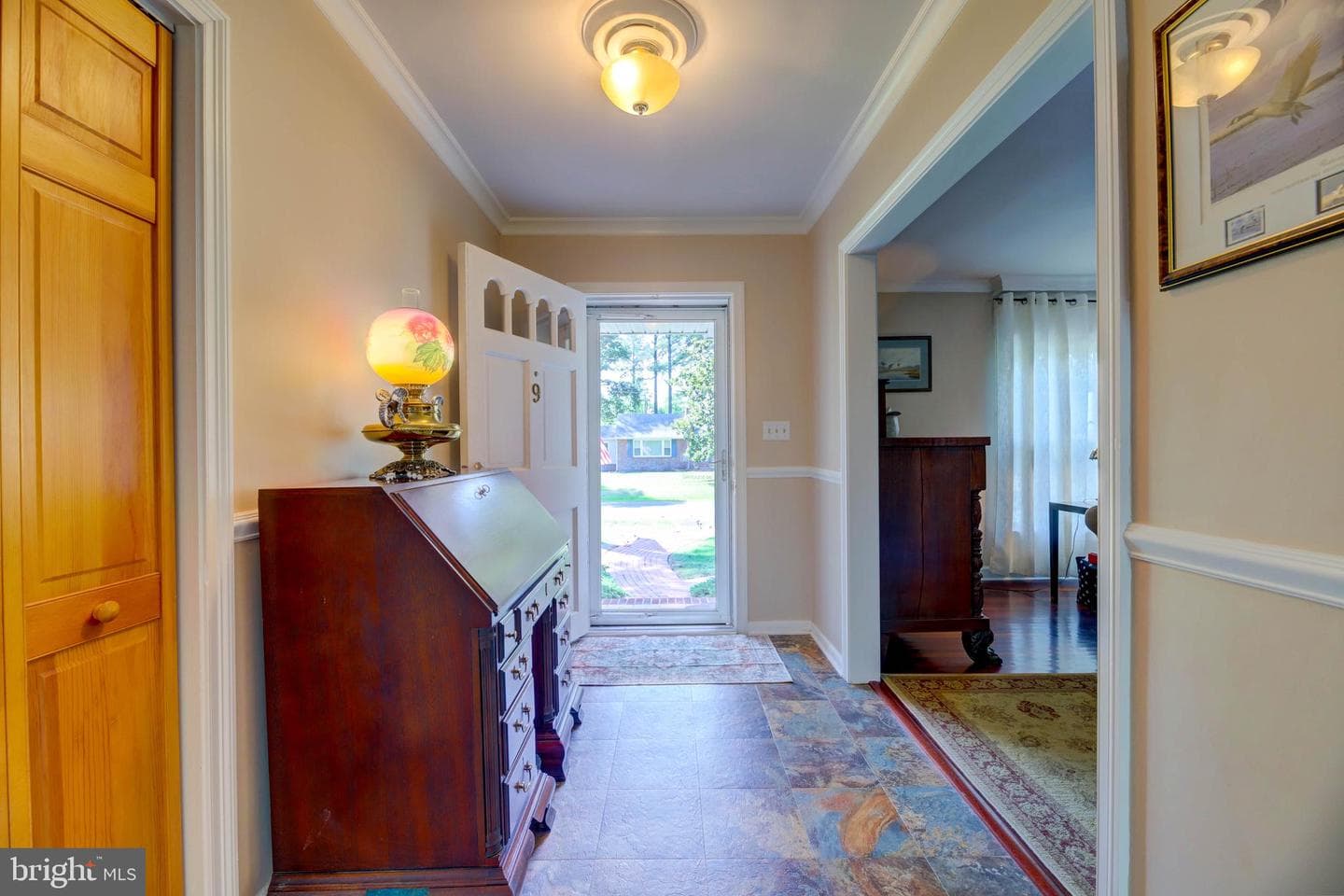 9 Algonquin Road photo 3