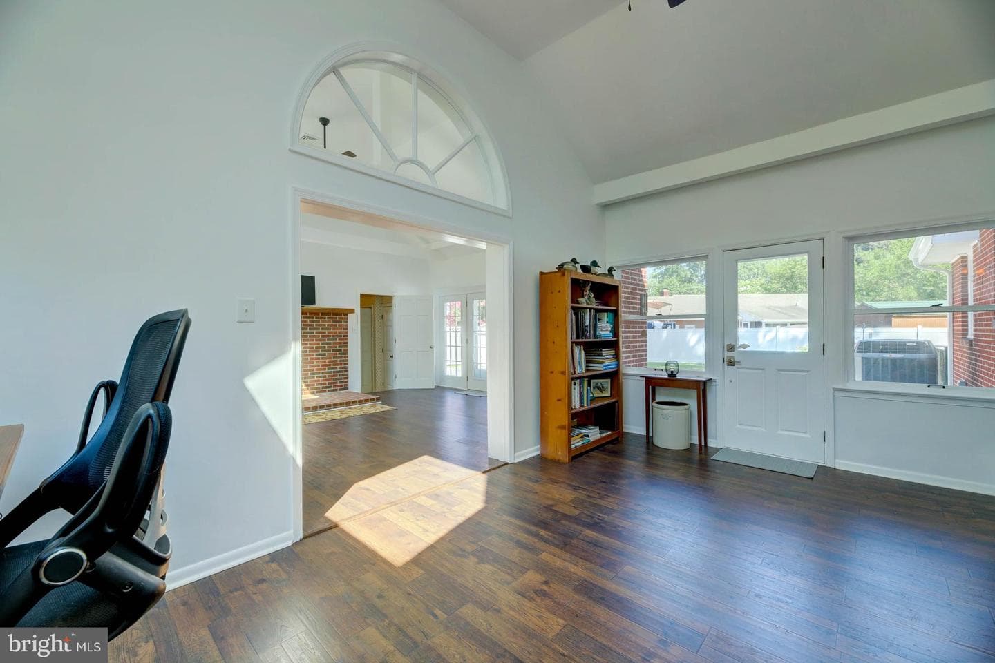 9 Algonquin Road photo 35