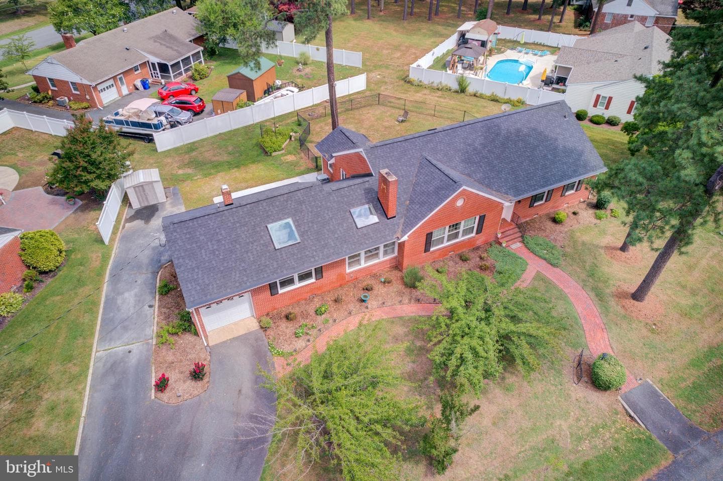 9 Algonquin Road photo 55