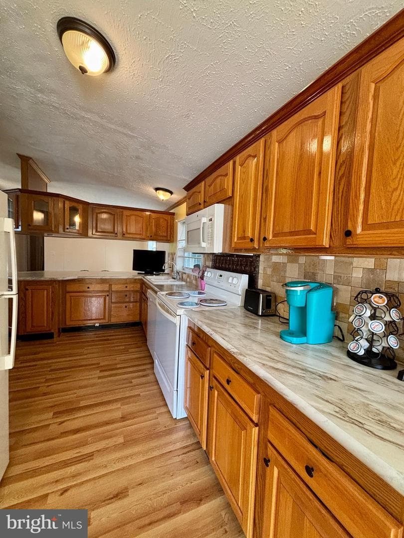 2631 Rebecca Ln photo 29