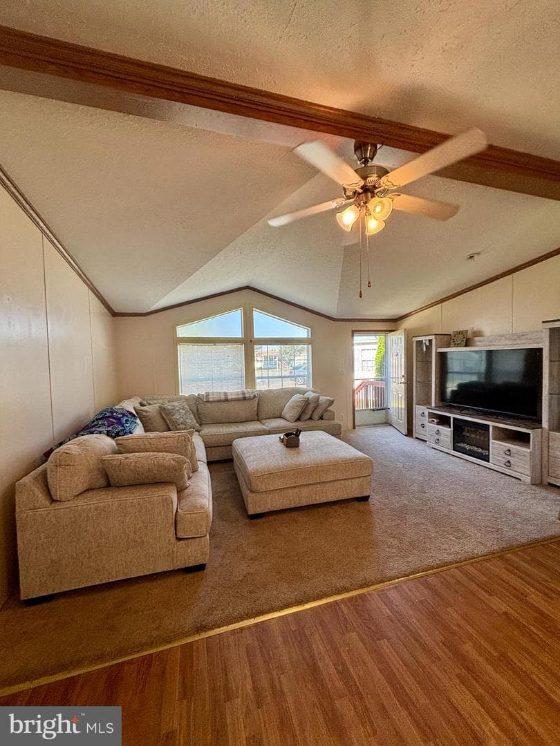 2631 Rebecca Ln photo 8