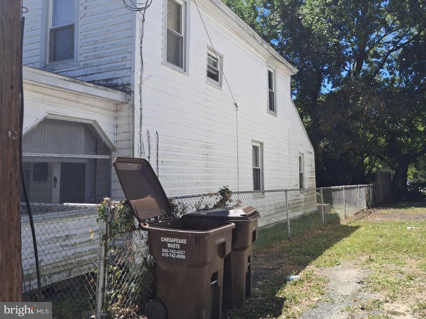 614 Douglas Street photo 31