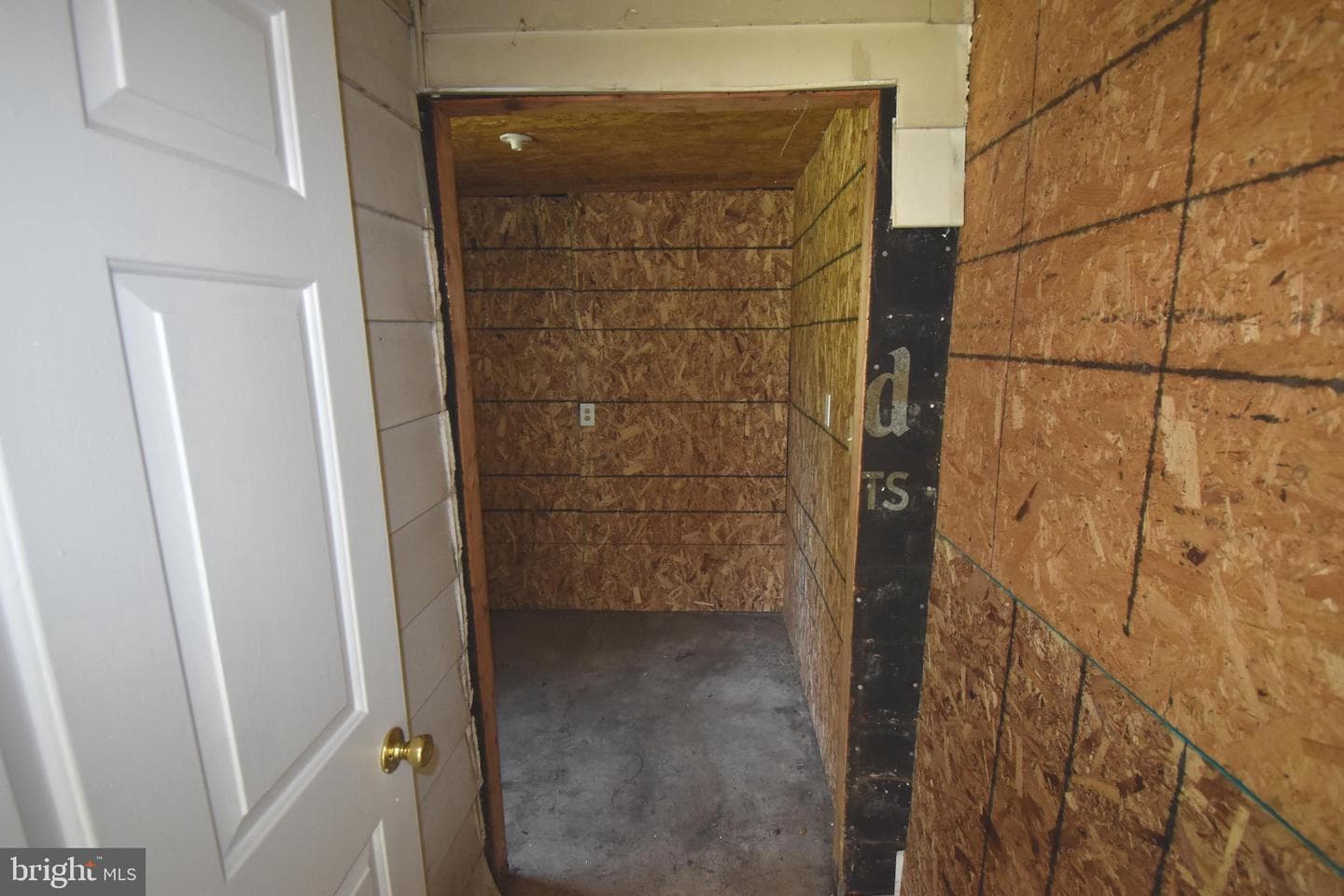 108 Richardson Drive photo 23
