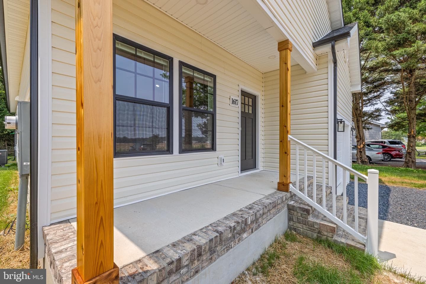 1617 Stone Boundary Road photo 3