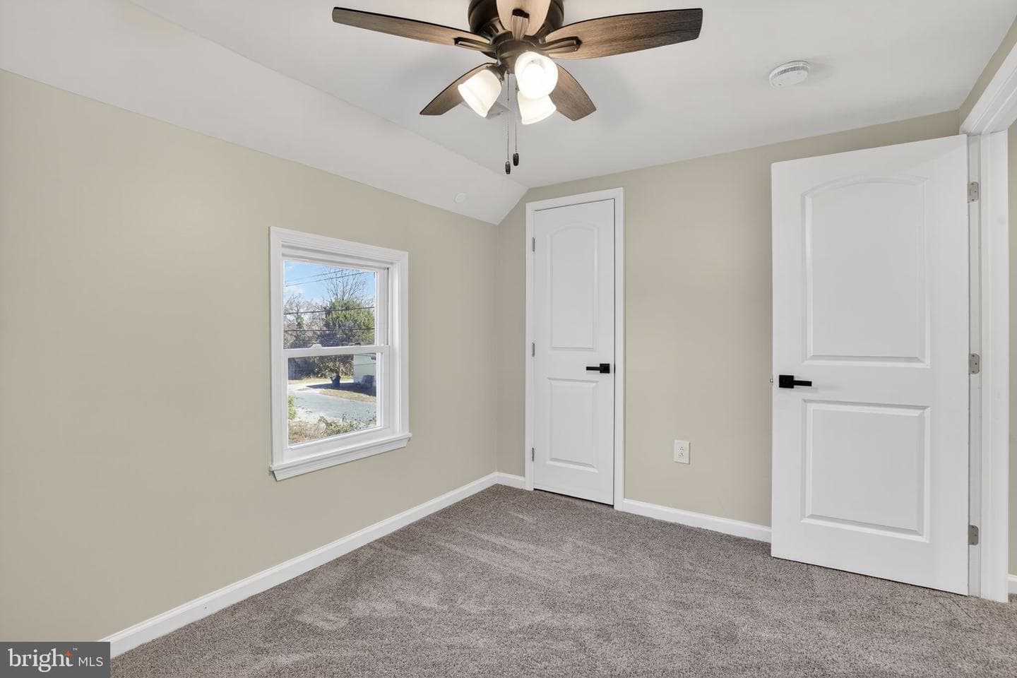 5904 Harvey Street photo 20