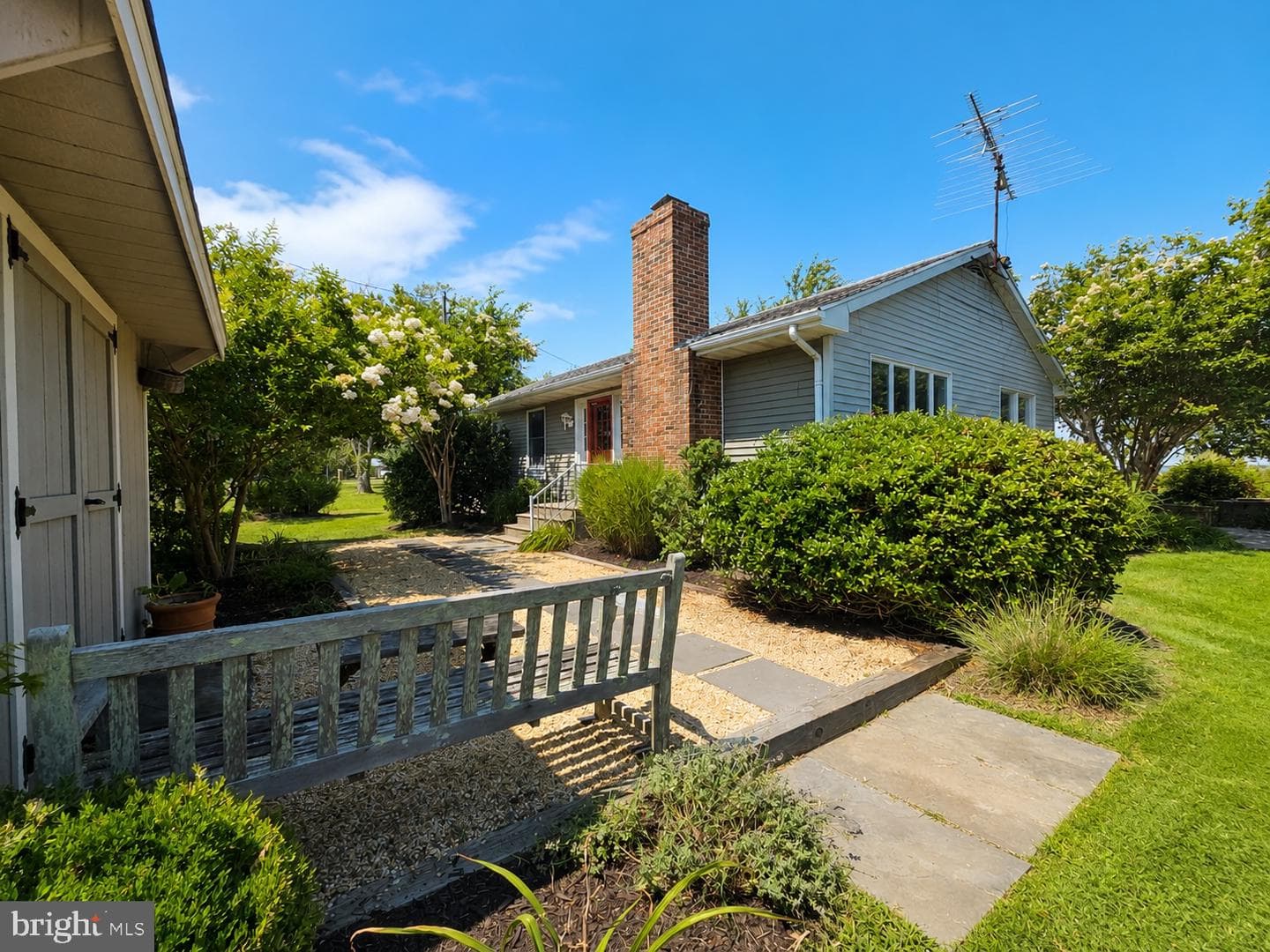 1211 Flowers Road photo 2
