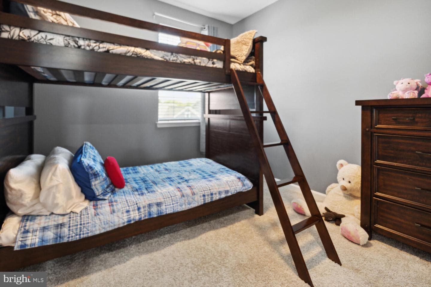 7001 Freedom Way photo 17