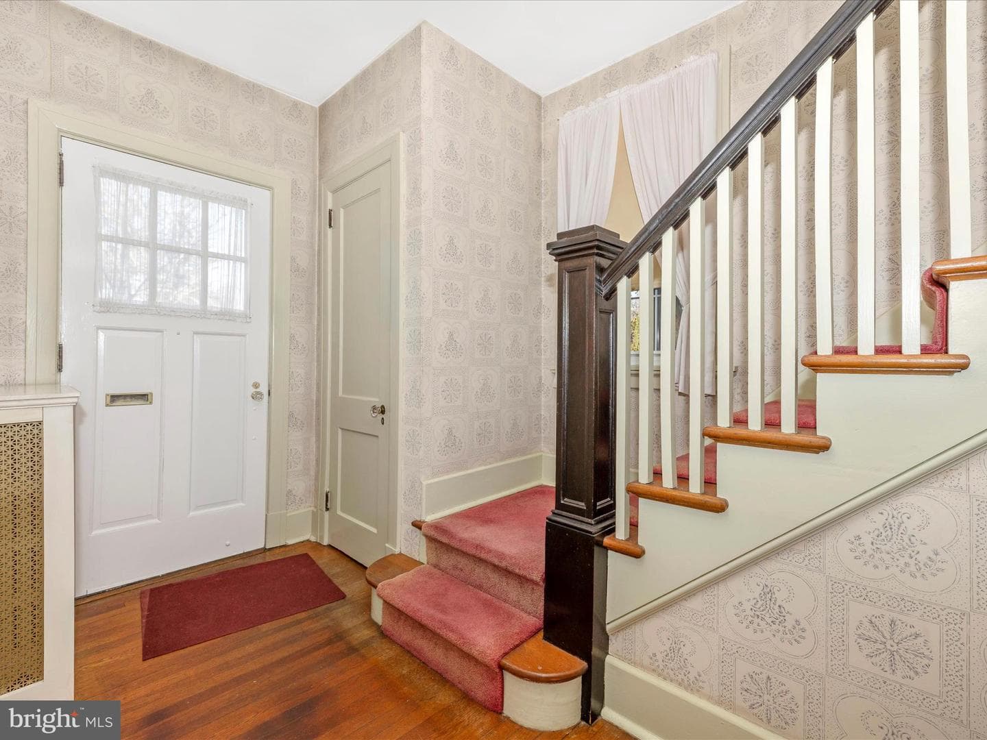 322 W College Terrace photo 4